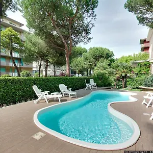 Hotel Kiss, Cesenatico