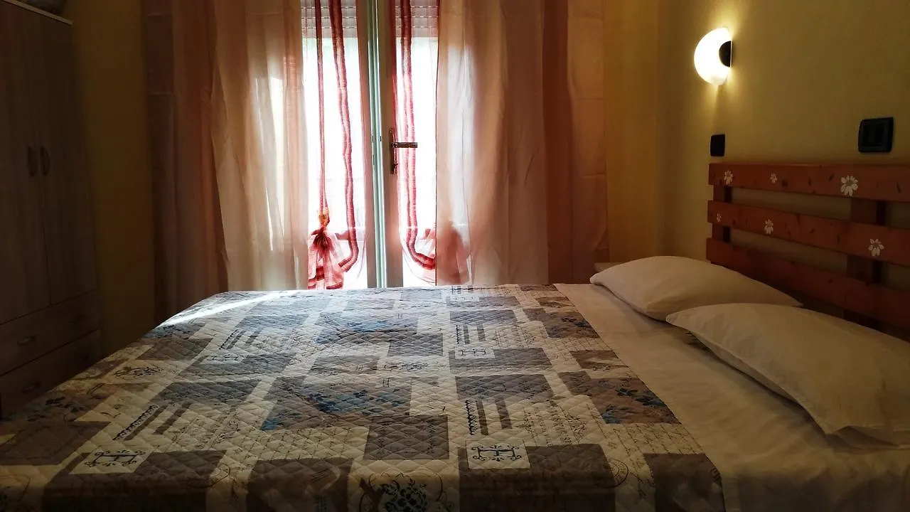 Villa Anna Cesenatico Guest house